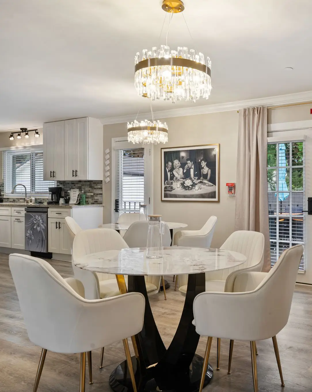 The Magnolia dining
